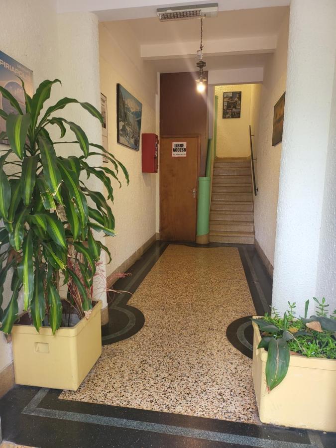 Apartamento Con Terraza Y Parrillero Piriapolis Luaran gambar